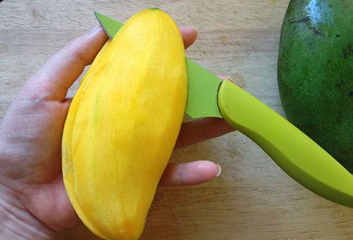 Extreure l'os de mango