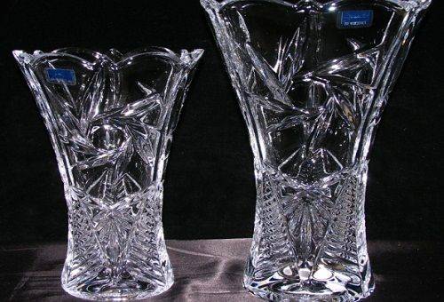 mga vases ng kristal