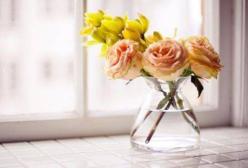 цветя във ваза