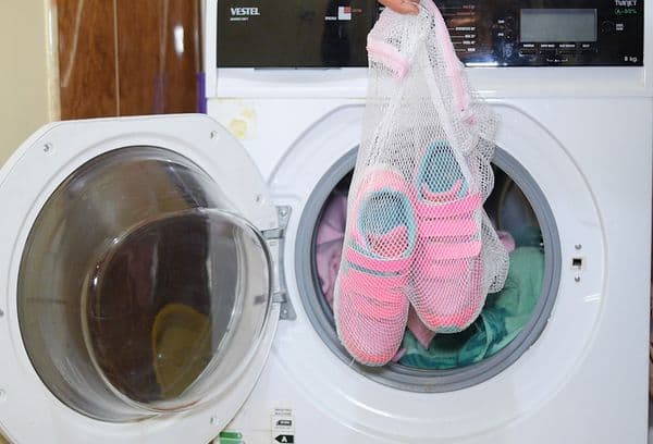 Schuhe im Netz waschen
