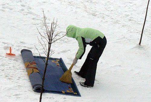 neteja de catifes de carrer a la neu