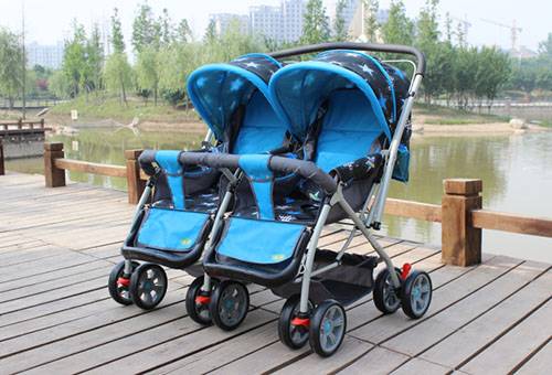 Barnvagn för tvillingar