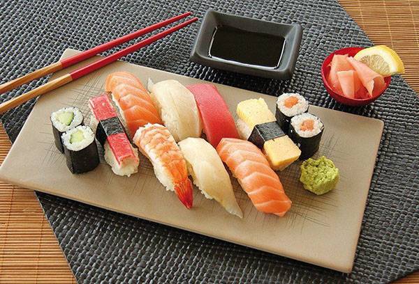 Sushi och rullar