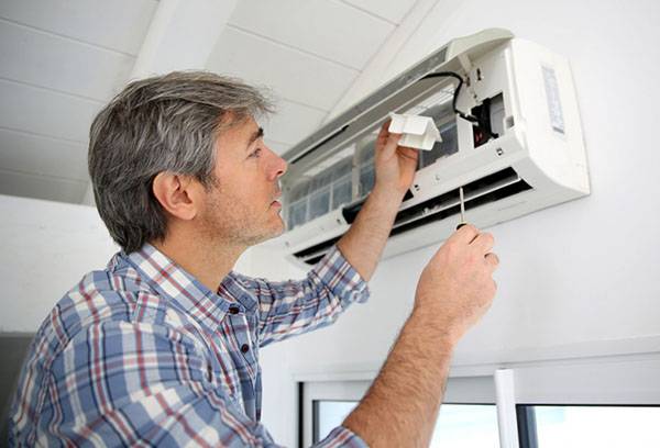 Rengøring og reparation af aircondition