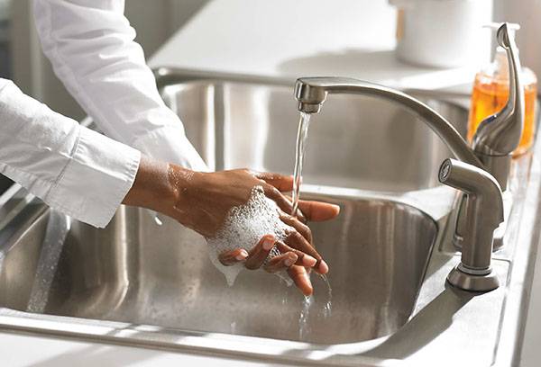 Bezpieczny środek do mycia rąk