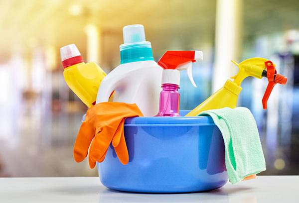 Tīrīšanas un dezinfekcijas līdzekļi