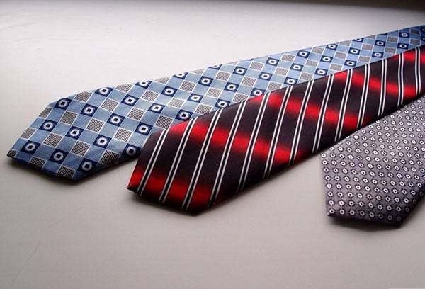 Wyprasowane krawaty