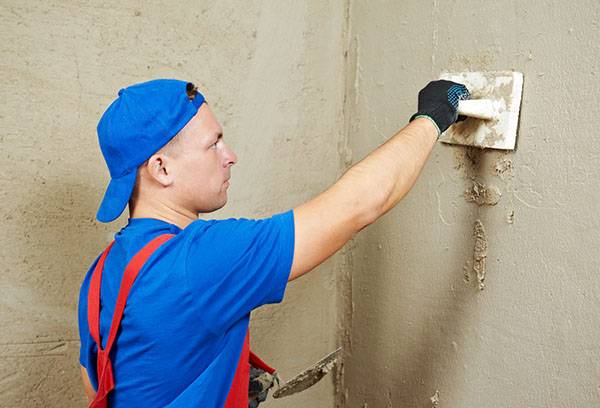 Příprava povrchu stěn pro pokládku dlaždic
