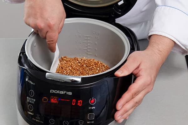 Cocinar trigo sarraceno en una olla de cocción lenta