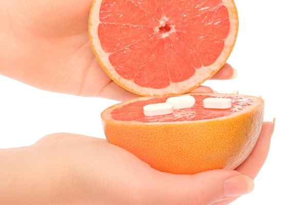 Grapefruit at tabletas