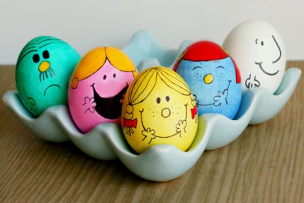 Eieren beschilderd met stift