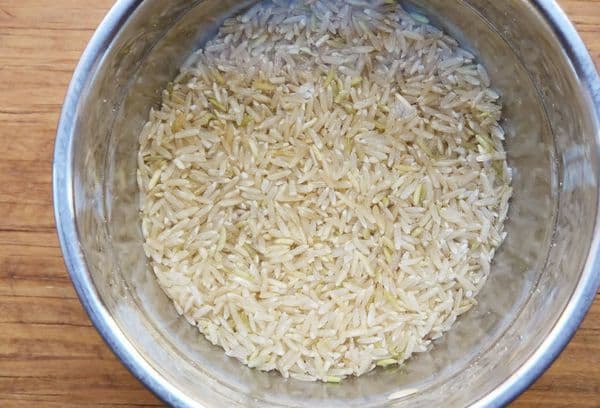 ryža v pomalom sporáku