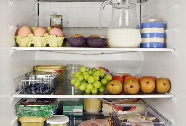 Essen im Kühlschrank