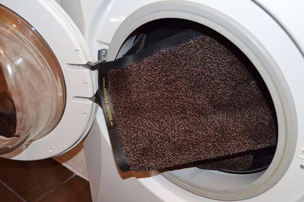 Tvätta mattan i tvättmaskinen