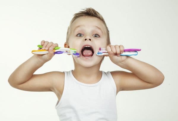 แปรงสีฟันของเด็ก