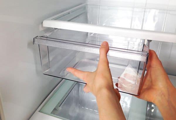 Kühlschrankteile gewaschen