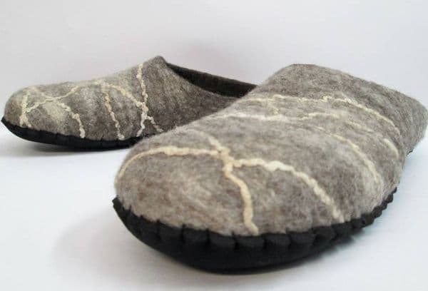 Pantofole in feltro naturale