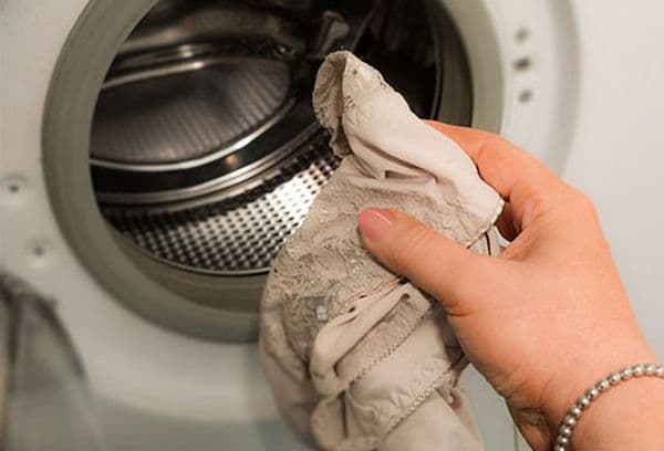 Nohavice na pranie v práčke
