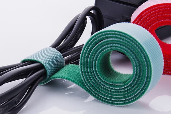 Velcro per fixar cables