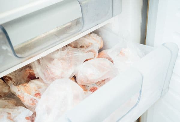 Armazenamento de carne no congelador