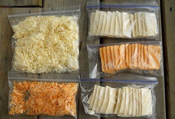 Нарязано сирене в торбички