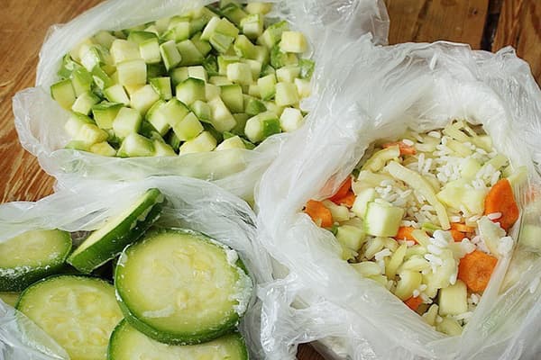 Diversi modi per congelare le zucchine