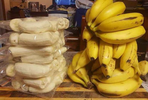 congelación de plátano entero