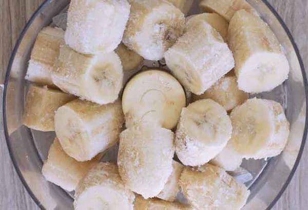 plátanos congelados en rodajas