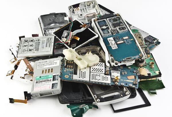 Odpad z domácností a počítačov