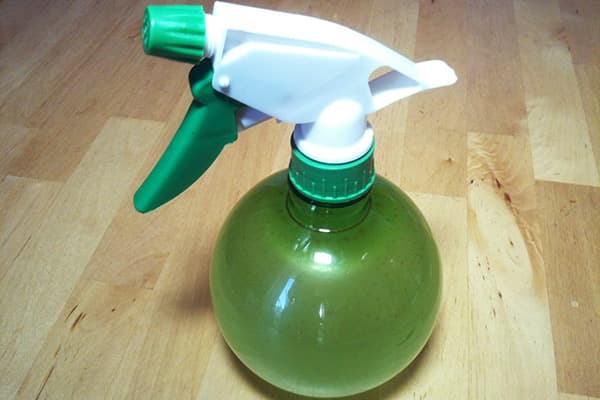 Spray inodore in casa