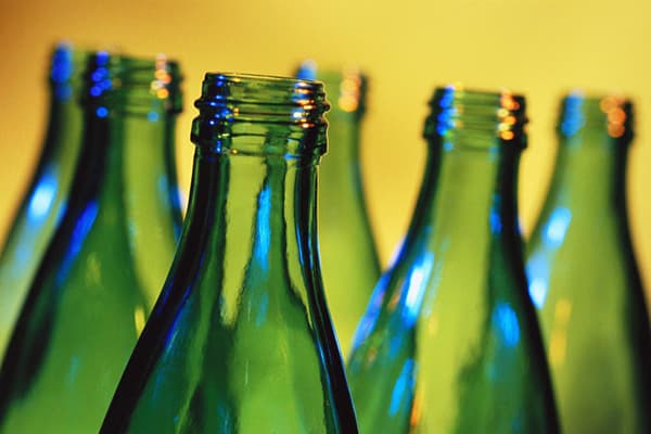 Bottiglie di vetro verde