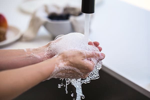 Πλύσιμο στο χέρι