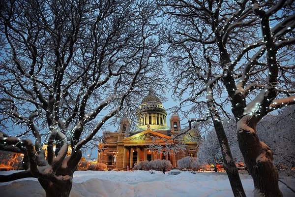 St Petersburg pada musim sejuk